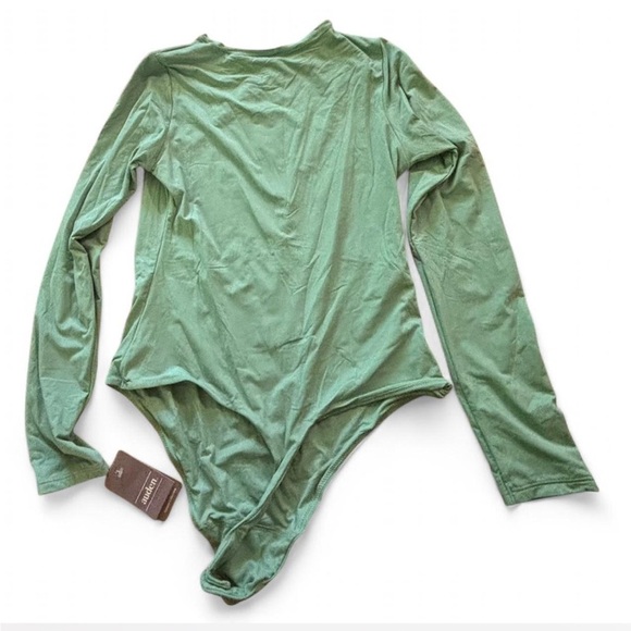- Auden - Women's Luxury Collection 4-Way Stretch Long Sleeve Bodysuit - Picture 1 of 4